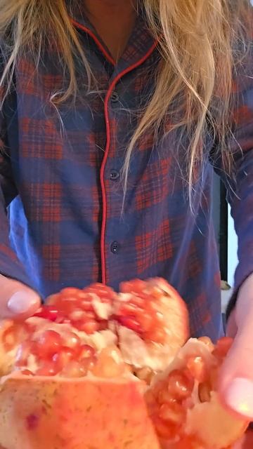 Вскрытие граната😆 мои руки,  не для скуки #евгениямих?