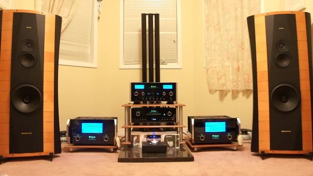 McIntosh MC601s Mcintosh C2300 Mcintosh MCD 500 and SonusFaber Elipsa_1080p смотреть онлайн