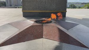 Здесь птицы не поют... (Десятый наш десантный батальон) - песня Победы