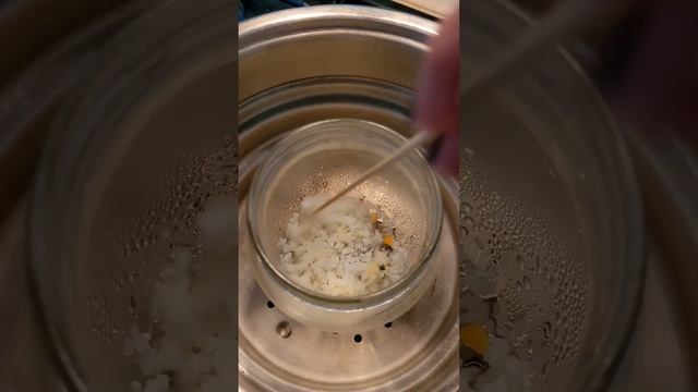 Как сделать малину из воска для создания свечи #малина смотреть онлайн
