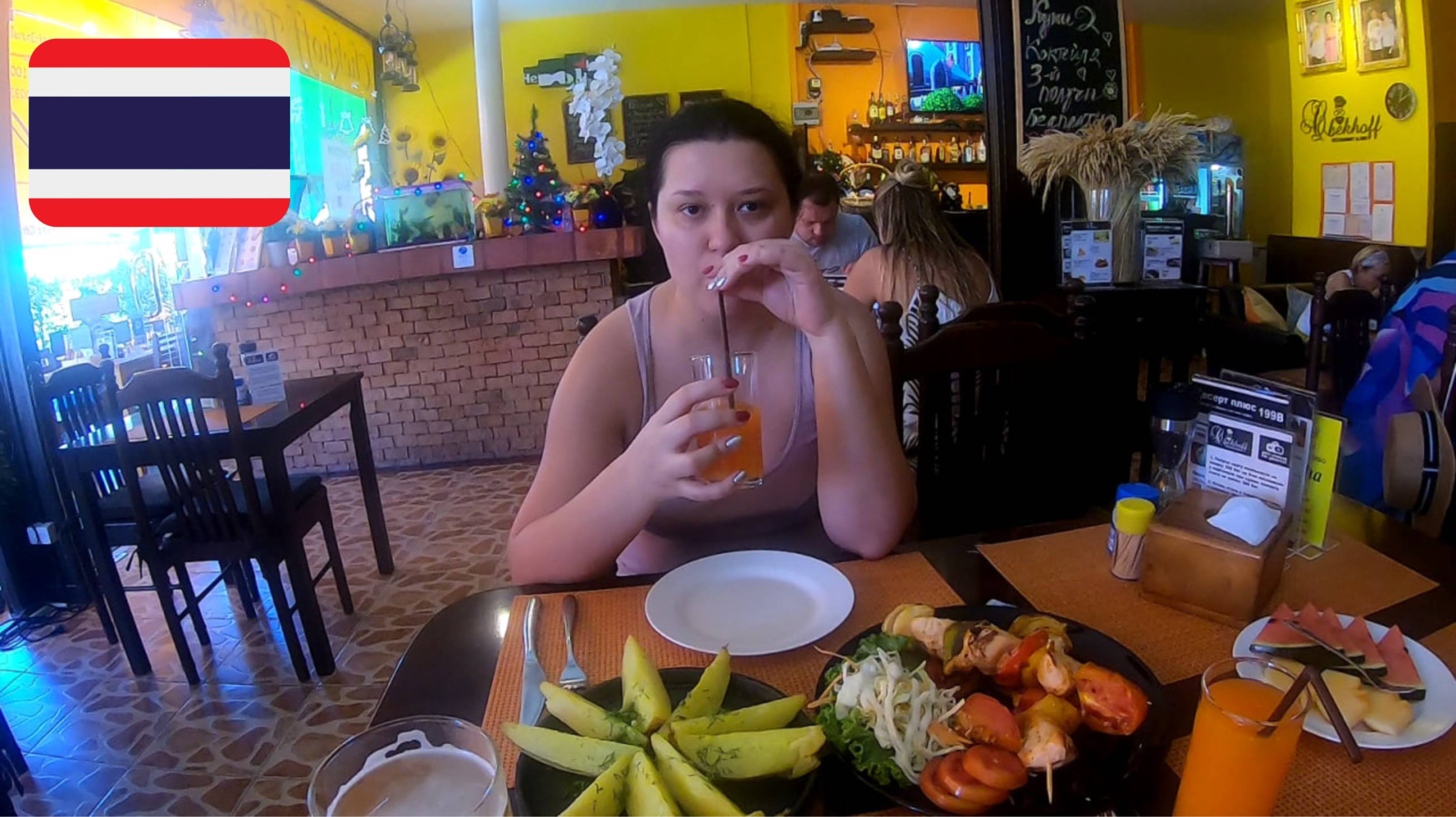 #9 Обедаем в ресторане Chekhoff. Дорога до ресторана от The Beach Heights 4*. Пхукет. Декабрь 2019 смотреть онлайн