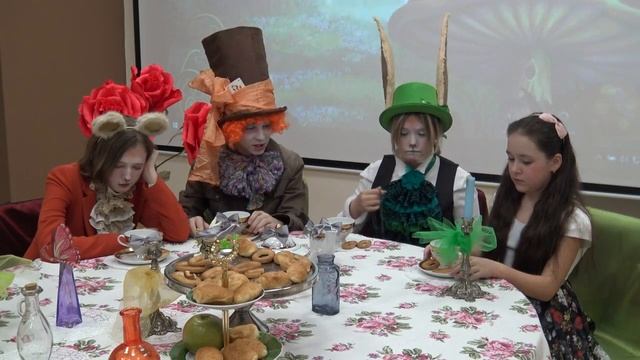 The mad tea party (6г, МОУ "Гимназия #7, март 2018) смотреть онлайн