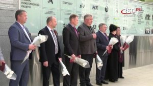 В День Победы в Арзамасе открыли обновлённую Доску почёта.