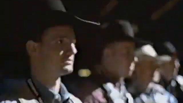 Реклама на VHS 'Дар' от Видеосервис смотреть онлайн