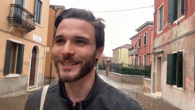 Француз в Мурано – говорю по-русски (ну, почти) 🇮🇹 смотреть онлайн