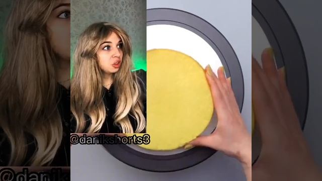 ᬊ᭄ Pov ᬊ᭄ Очень Строгая Мать Заставляет Свою Дочь Уби? смотреть онлайн