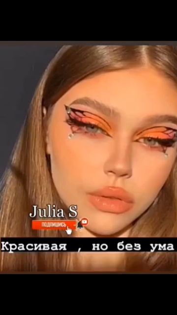 В каждой компании девушек есть.⚡️ смотреть онлайн