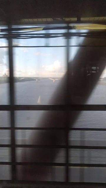 Метромост в Нижнем Новгороде, вид на р. Ока. смотреть онлайн