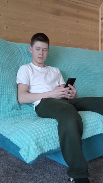 Кот и граната... #юмор #смешно #funny #приколы #shorts смотреть онлайн