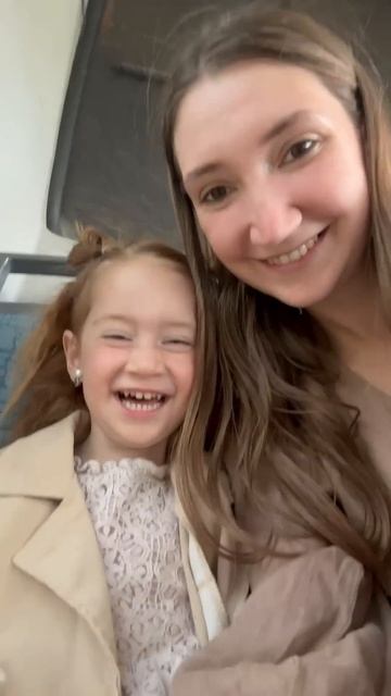 Мне нравится быть мамой двоих 🥰 #youtubeshorts #baby #семьявме? смотреть онлайн