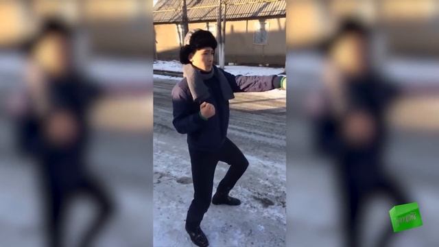ЛУЧШИЕ ПРИКОЛЫ за Ноябрь 2014 (Выпуск 9) || TonyKingShow смотреть онлайн