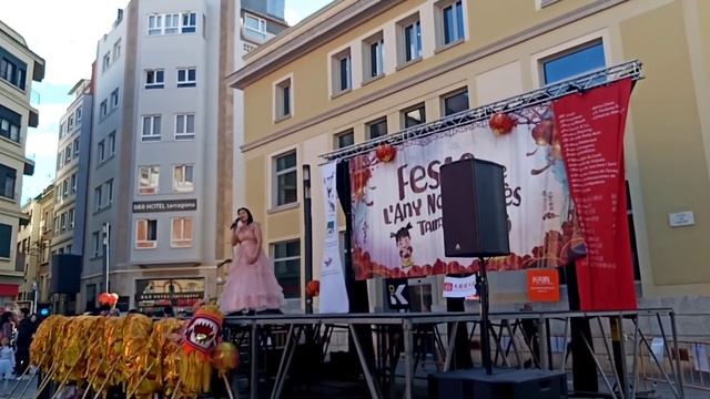 Испания.Вьетнамский Китайский новый год часть 2 смотреть онлайн