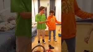 Риви стала ребёнком на 24 часа #shorts #a4omg #a4