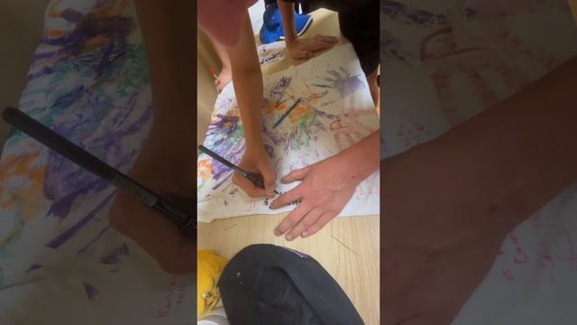 Даю автограф. School Vibes