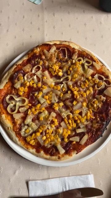 ГАВАЙСКАЯ ПИЦЦА С АНАНАСОМ.