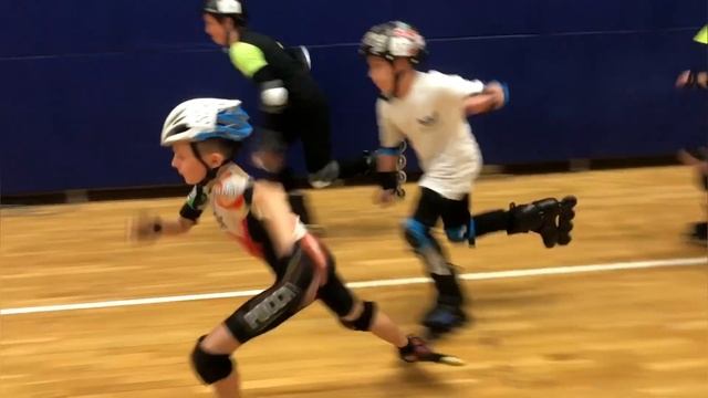 Спидскейтинг. Индор. 02.04.2022 / Inline Indoor Speedskating 2022 смотреть онлайн