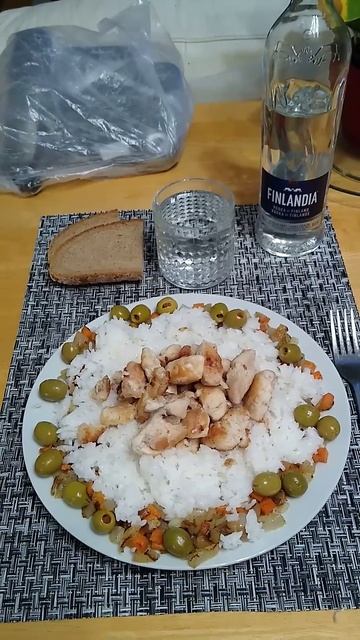 Десятый ужин в 2025- м году. Живём, чтобы есть. Или едим, ч? смотреть онлайн