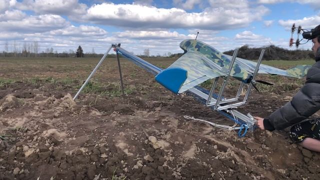 Первый запуск Skywalker X8 с катапульты (Замедленная съемка) смотреть онлайн