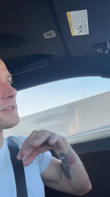 С 31 января друзья! Как всегда из Америки с любовью част смотреть онлайн