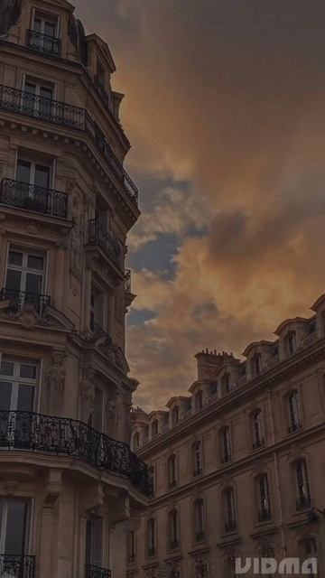 Какие обои вам нравятся больше 🤍 смотреть онлайн