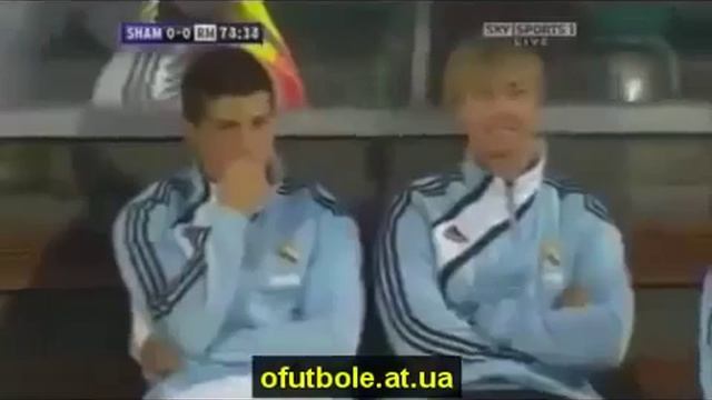 Роналду коварно ржот над Месси