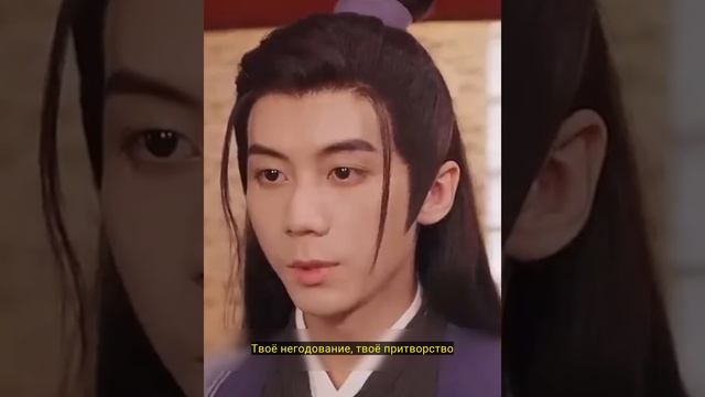 Непобедимый воин,притворяясь бедняком,ест лапшу,но ху