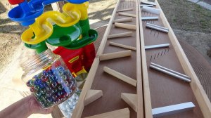 ОГРОМНАЯ ГОРКА ДЛЯ ШАРИКОВ ВИДЕО ДЛЯ ДЕТЕЙ МУЛЬТИКИ КАНАЛ ИГРАЛКИ-ЗАЛИПАЛКИ