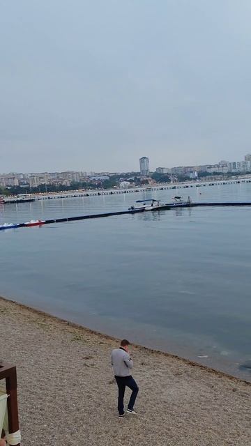 вечерняя набережная Геленджика смотреть онлайн