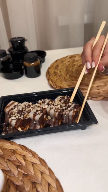 А есть где вкуснее? #shorts #кухня #роллы смотреть онлайн