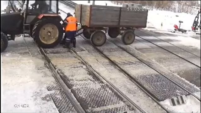 Тракторист таксист! Далеко не прикол⚠️ смотреть онлайн