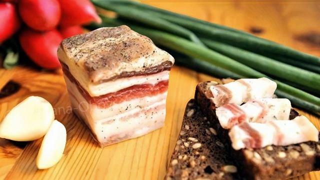 ЕШЬ САЛО ПРАВИЛЬНО! НЕ НАВРЕДИ СЕБЕ! смотреть онлайн