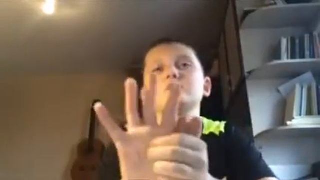 Челендж засунь в рот бумагу😀😀😀 смотреть онлайн