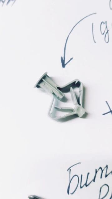 Дюбель Бабочка. Записки с работы🧐. #like #крепеж #youtubeshorts смотреть онлайн