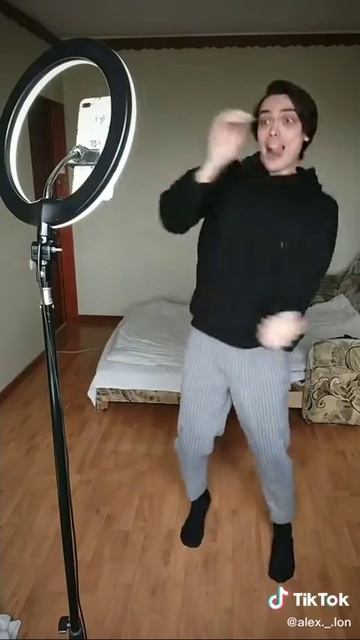 Как используют кольцевую лампу смотреть онлайн