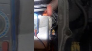 Toyota prius 20. Горит красный треугольник. проблема по трасм