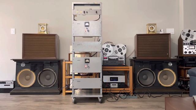 McIntosh MI200AB Marantz 7C vs JBL C60 speakers_1080pFHR смотреть онлайн