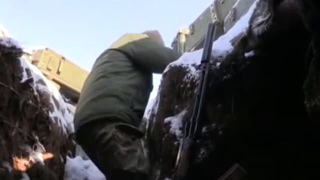 "Горячей" точкой на Донбассе остается район донецкого смотреть онлайн