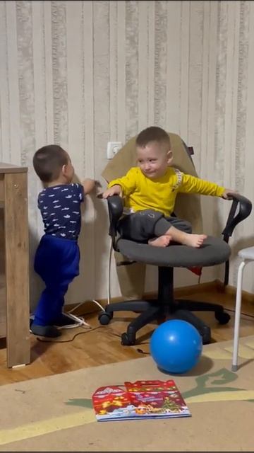 Лучшее что есть в доме это детский смех!!! смотреть онлайн