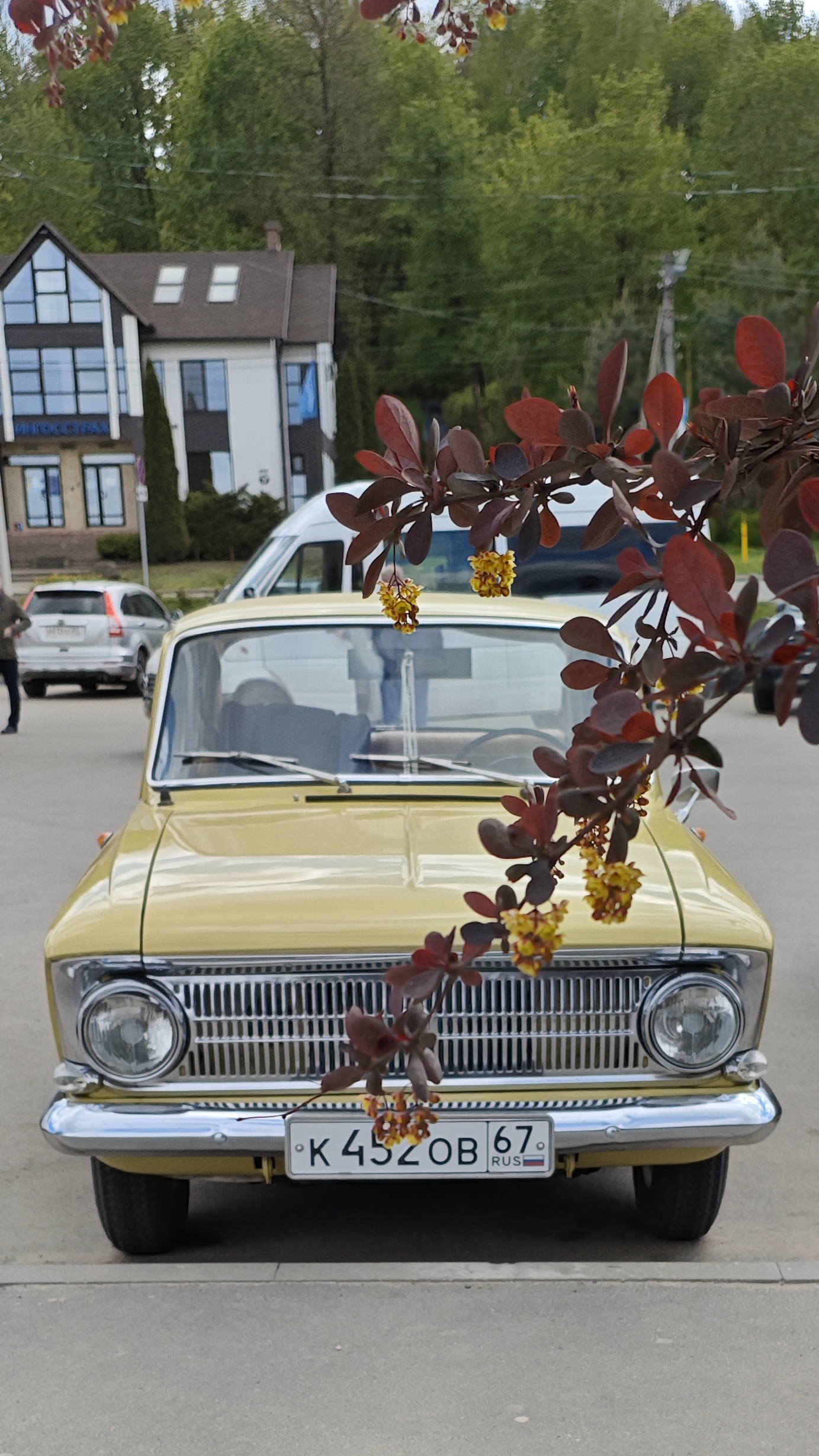 9 Мая на Москвиче 412🔥 смотреть онлайн