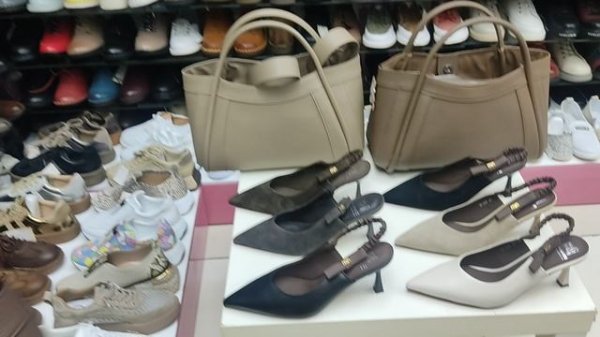 VID_2025_05_09_17_40_46_7493027449236253516512