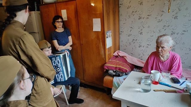 В гостях у ветерана - Марии Семеновны, 95 лет смотреть онлайн