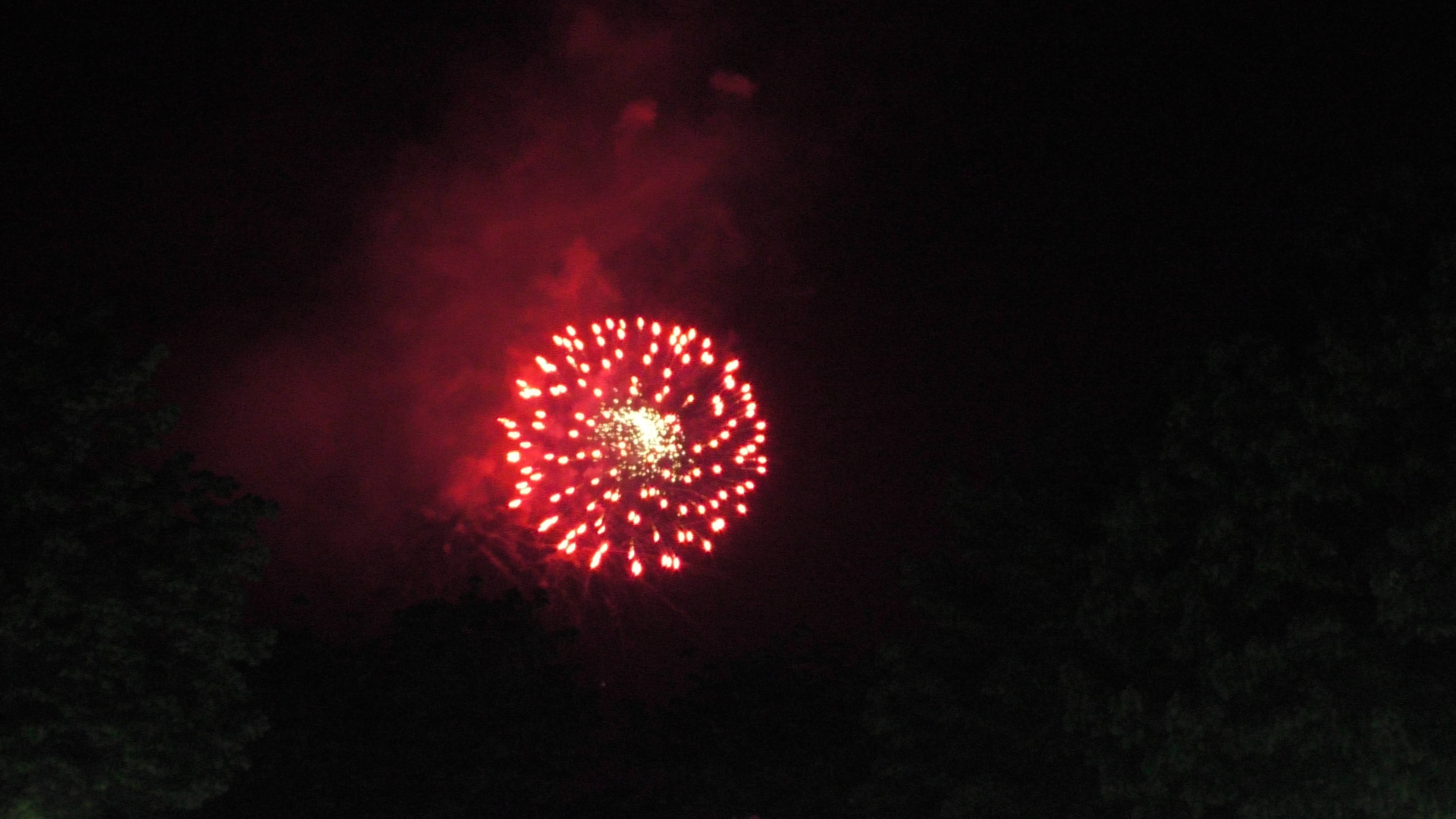 Нальчик Кабардино-Балкария. Салют в честь 80 летия Великой Победы смотреть онлайн
