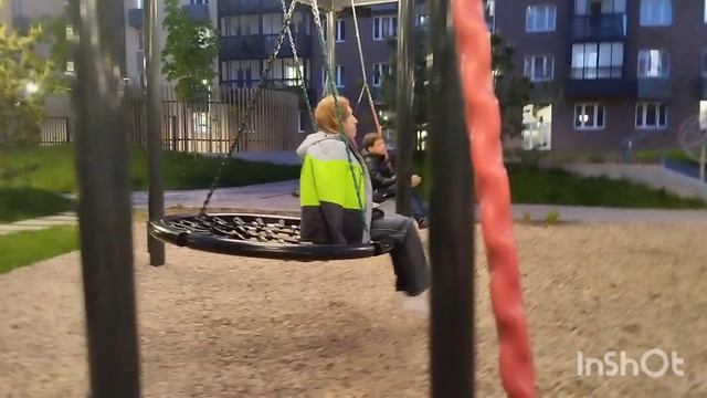 9.05.2025 Чудесное завершение дня в новом закрытом дворе. смотреть онлайн