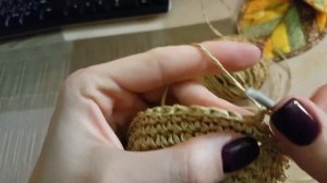 ЕЩЕ один способ соединения столбиков без накида (при вязании крючком по кругу)