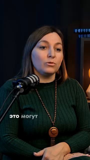 Задание на сегодня - как можно больше замечать синего цвета вокруг вас.