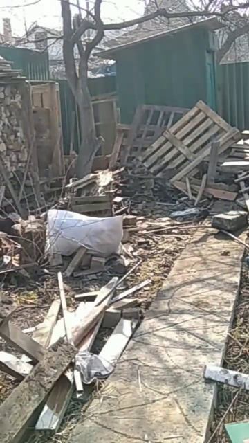 економный и быстрый дровник с поддонов, ебша на даче,? смотреть онлайн