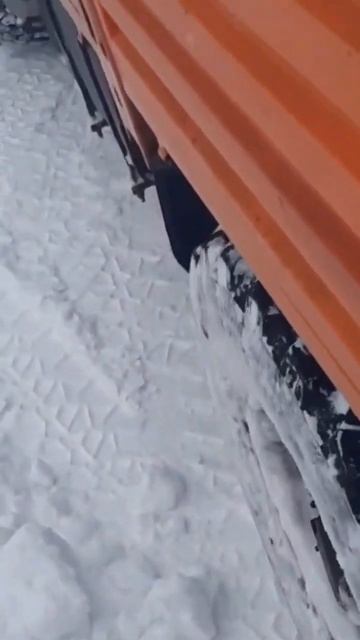 Разгрузка сруба 6×6+3 м вынос #дом #сруб #сруббани #срубд? смотреть онлайн