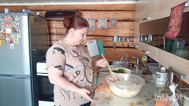 Работаю на грядках и жарим шашлыки. смотреть онлайн