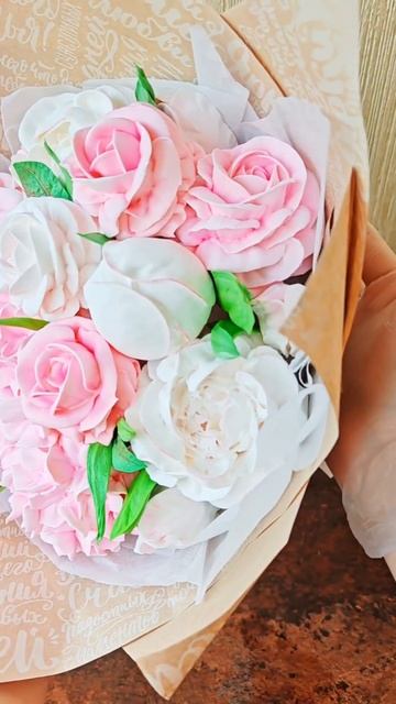 Букет из зефира 💕#зефирнаяфлористика #цветыиззефира смотреть онлайн