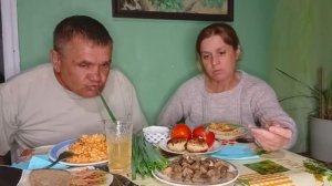 Жизнь в деревне.  Фигуристый ужин сегодня